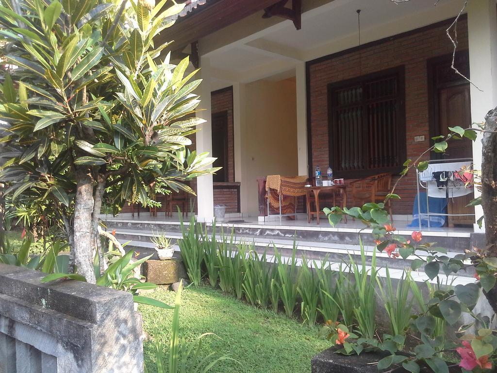 Dewi Ayu Accomodation Ubud  Exterior photo