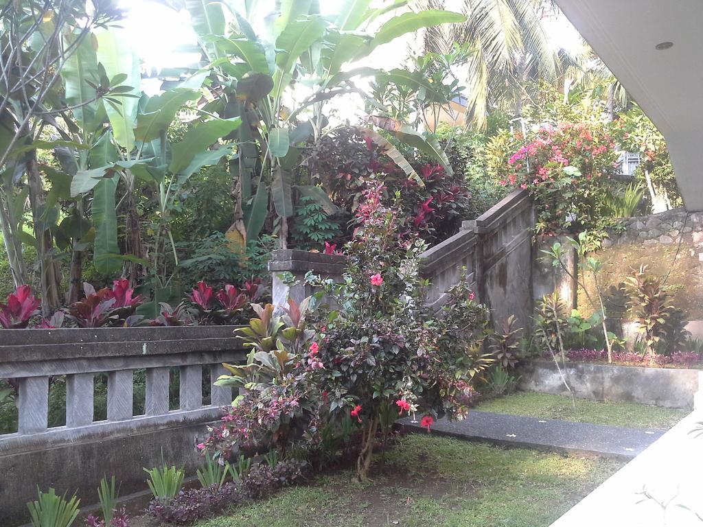 Dewi Ayu Accomodation Ubud  Exterior photo