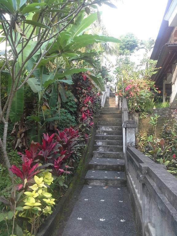 Dewi Ayu Accomodation Ubud  Exterior photo