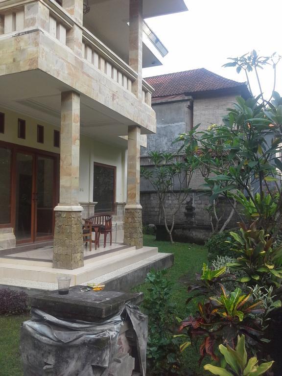 Dewi Ayu Accomodation Ubud  Exterior photo